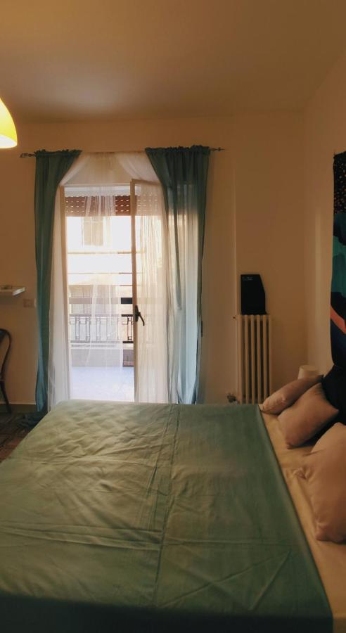 Nicolai63 Hotel Bari Luaran gambar