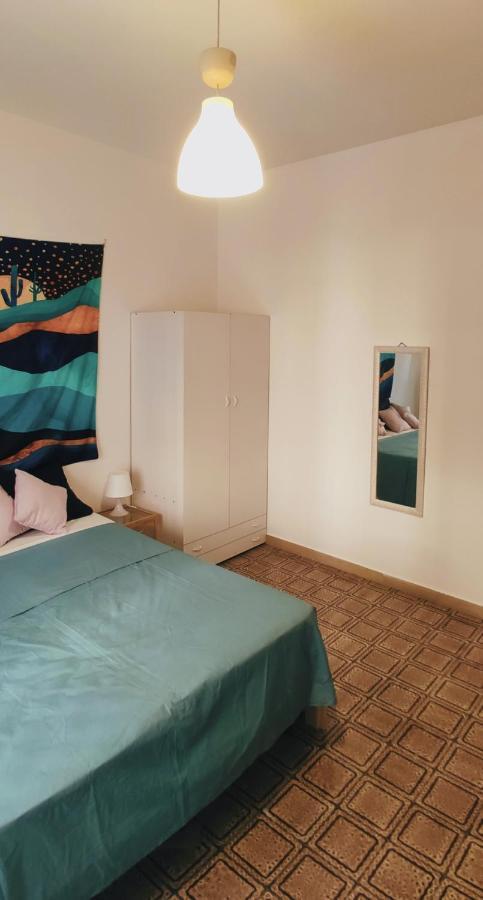 Nicolai63 Hotel Bari Luaran gambar